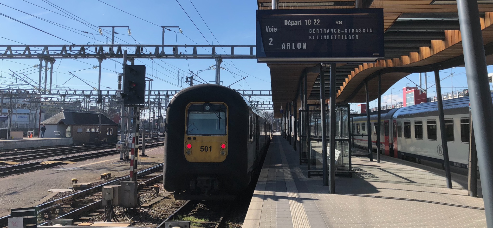 lavendel spleet opstelling ▷ Ligne Arlon-Luxembourg – Des réseaux ferrés devenus incompatibles post  travaux CFL?